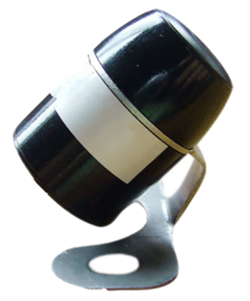Miniature wing-mounted reversing camera with a 150° wide-angle lens, IP67 waterproof rating & compact design for cars, utes & 4WDs.